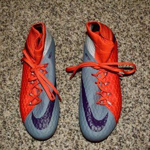 Women's Nike Soccer Cleats